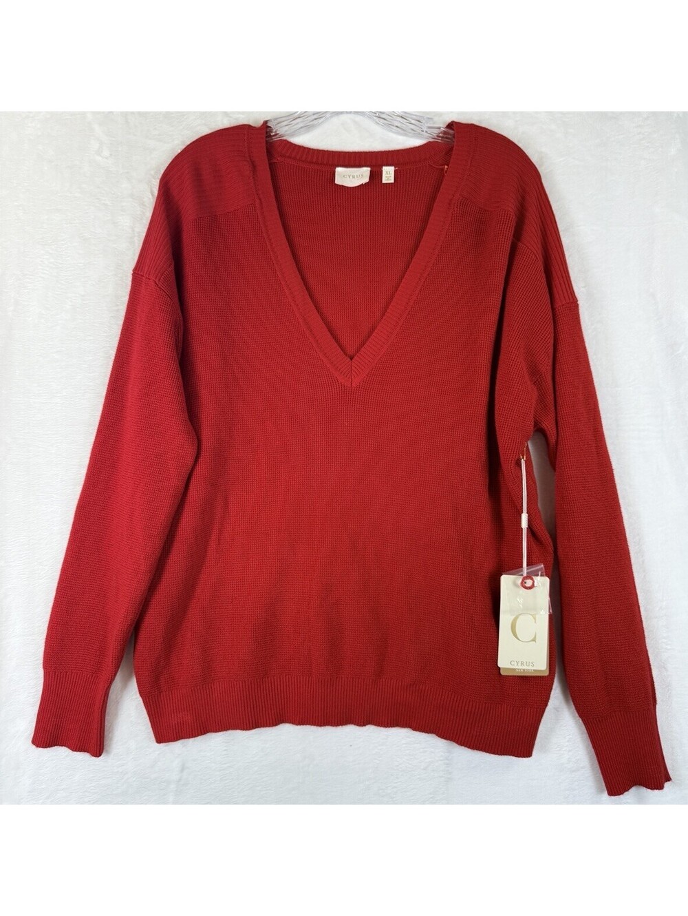 Cyrus Sweater XL Womens Red V Neck Long Sleeve Tops New NWT